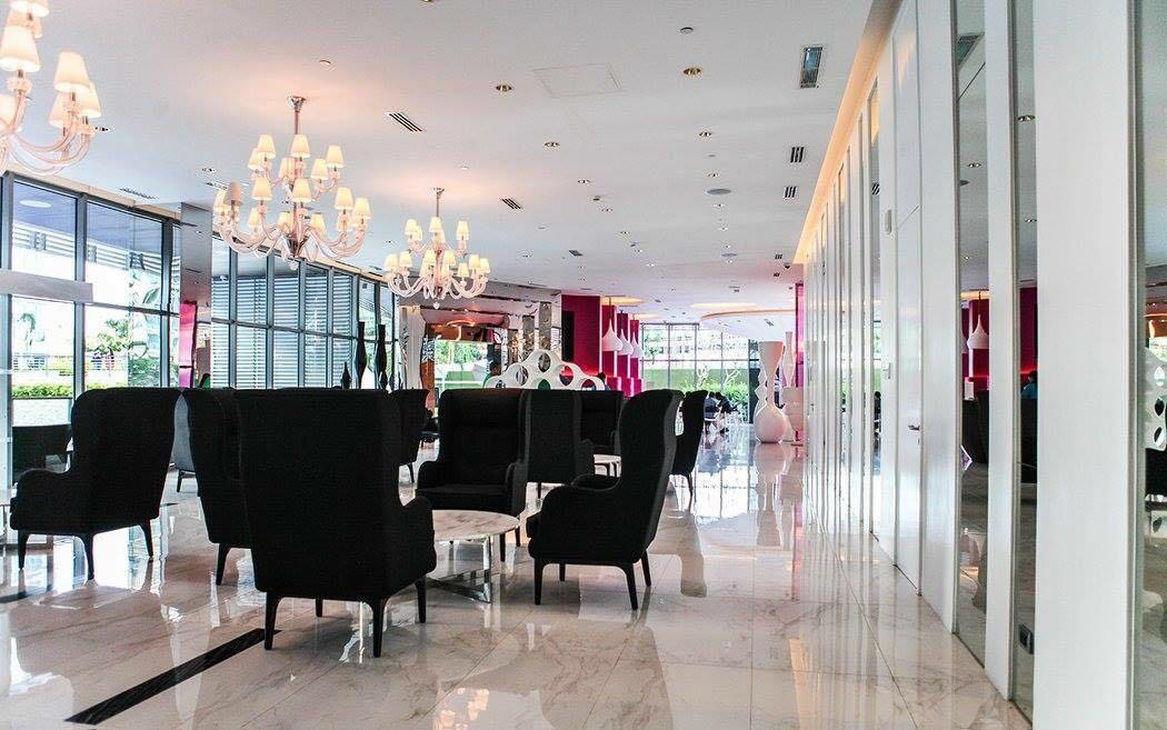 Azure Urban Beach Resort Manila By Radlett Exterior photo